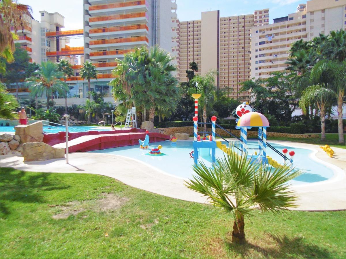 Gemelos 22-3-18B Benidorm Exterior foto