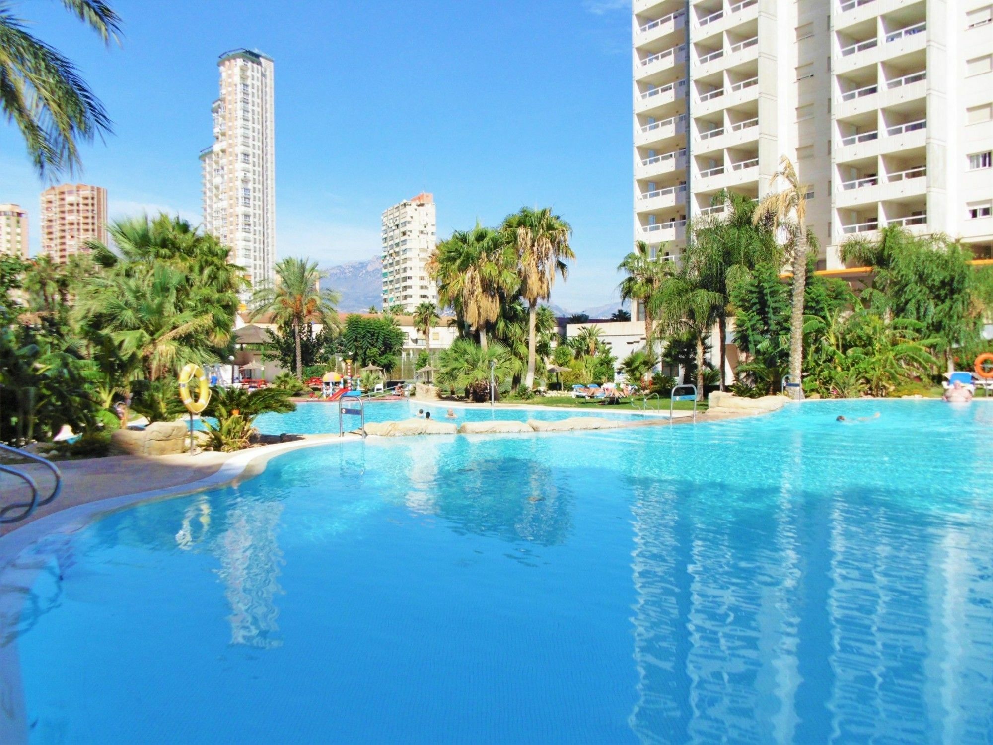 Gemelos 22-3-18B Benidorm Exterior foto