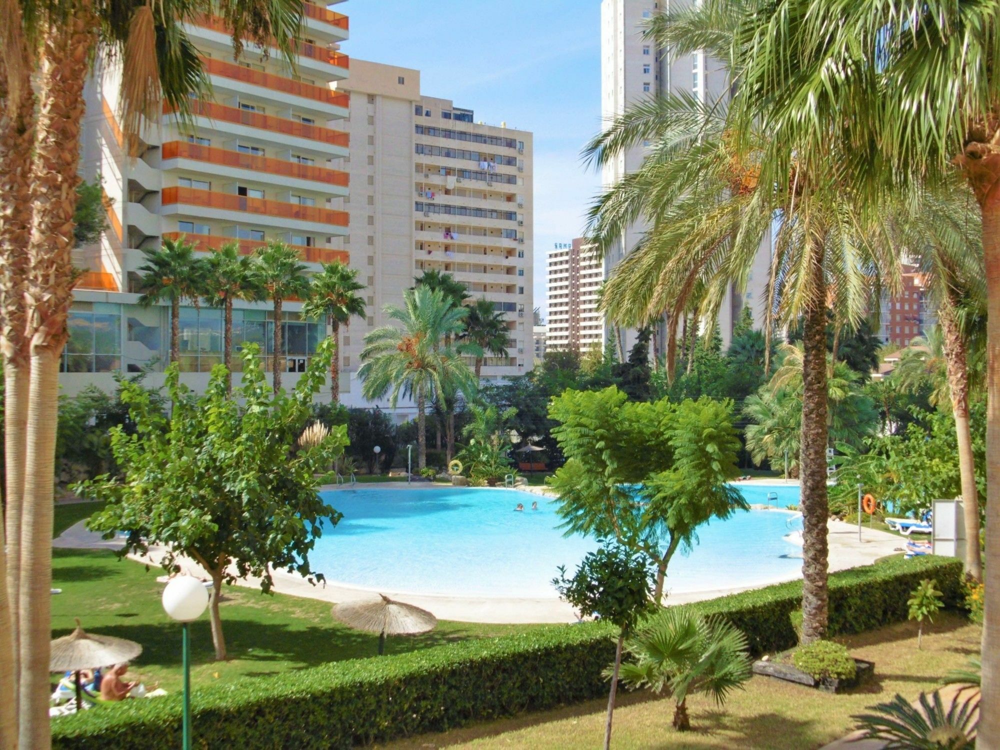 Gemelos 22-3-18B Benidorm Exterior foto